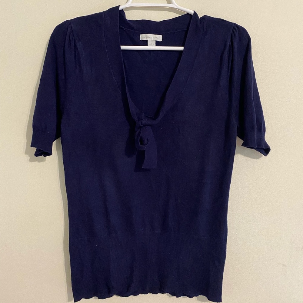 New York and Company navy blouse